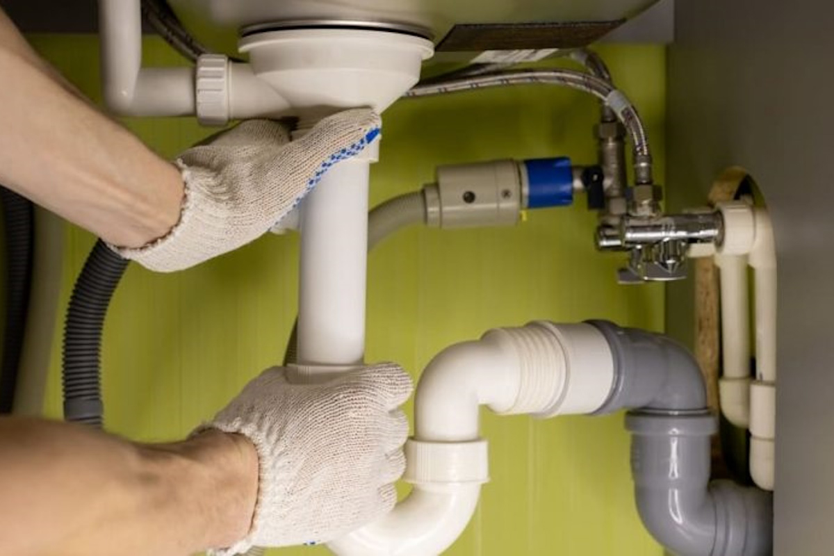 Mantenimiento preventivo de tuberías y arquetas en Sitges